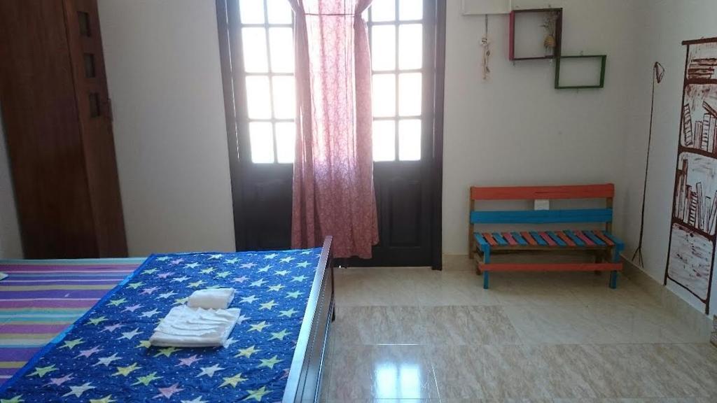 Little Home Hostel Vinh Hai Esterno foto