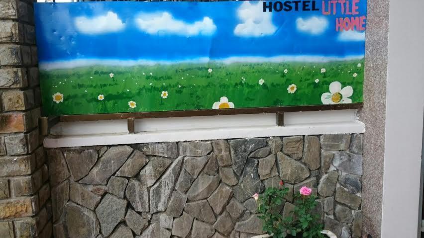 Little Home Hostel Vinh Hai Esterno foto