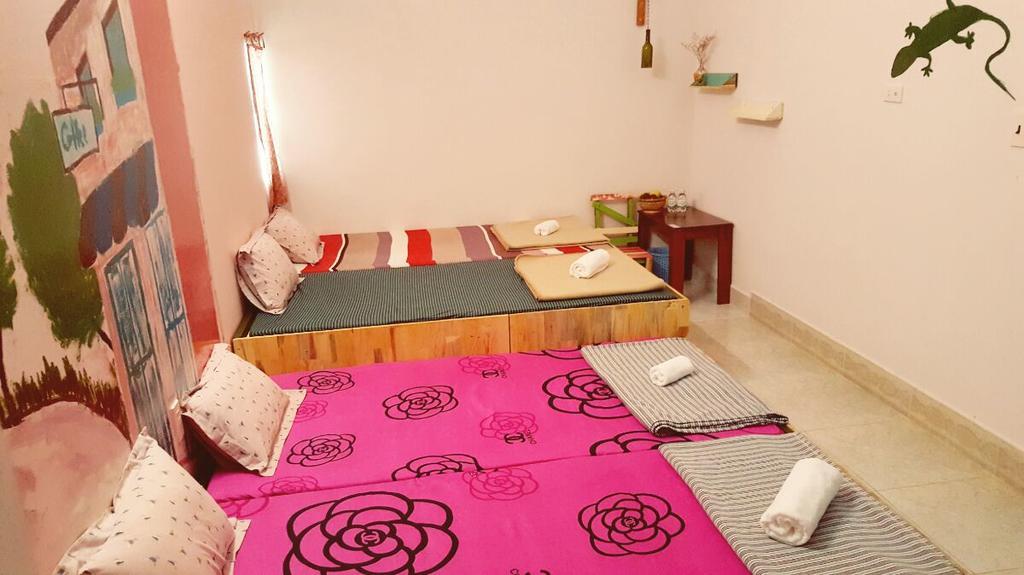 Little Home Hostel Vinh Hai Esterno foto