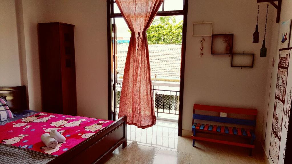 Little Home Hostel Vinh Hai Esterno foto