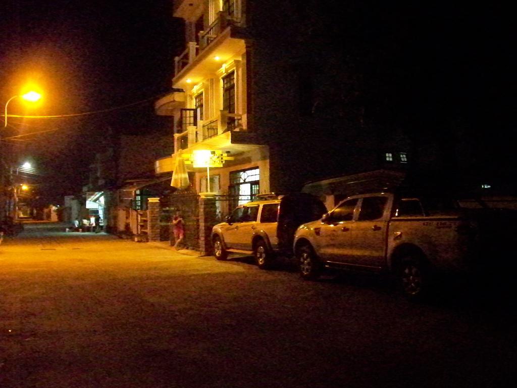 Little Home Hostel Vinh Hai Esterno foto