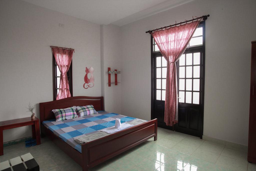 Little Home Hostel Vinh Hai Esterno foto